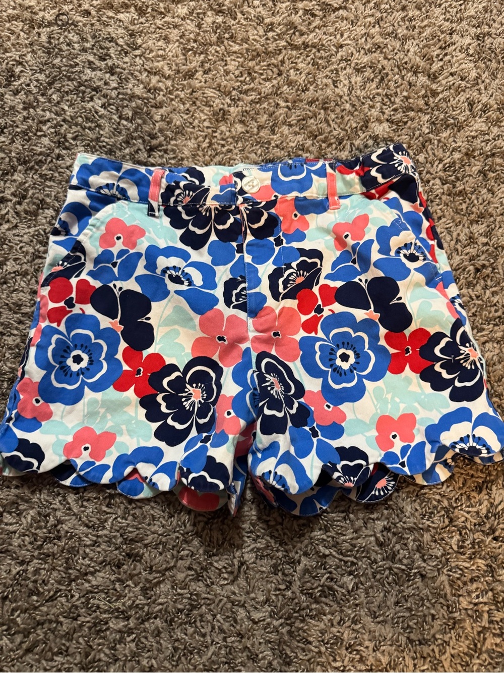 Crown & Ivy Scallop Shorts